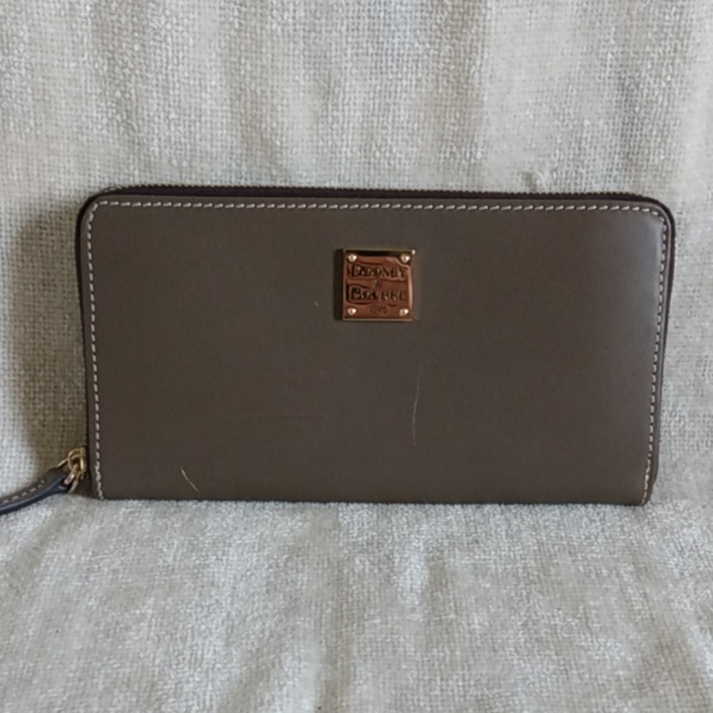 Authentic Dooney & Bourke large zip wallet